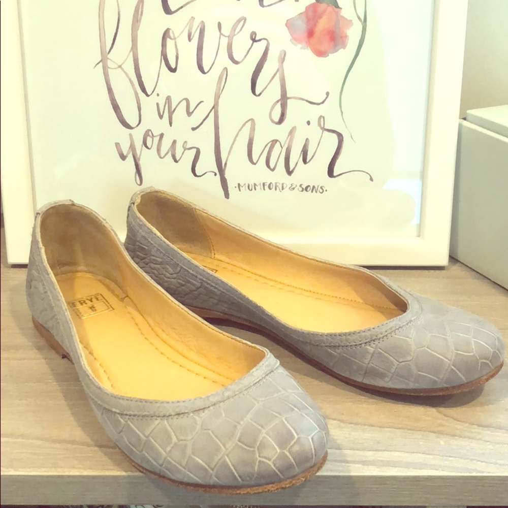 Frye Carson Ballet Flat
